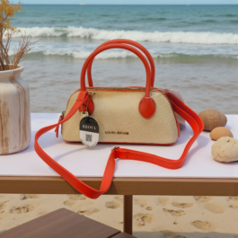 أناقة صيفية متفردة: شنطة يد عملية بتصميم عصري